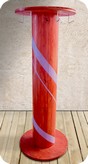 appendiabiti in legno realizzato con bobina avvolgicavi elettrici