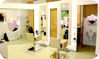 posti pettinatura capelli in salone estetica e parrucchieri