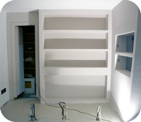 mensoloni in cartongesso per esposizione prodotti cosmetica in negozio parrucchieri