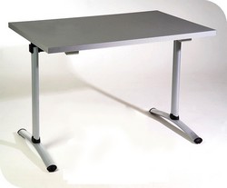 tavolo con piano ribaltabile in melaminico laminato ATT141