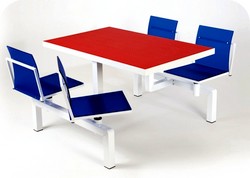 tavolo mensa 4 posti con sedie metacrilato girevoli ATB1007S4076