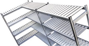 scaffalatura in alluminio per magazzino di prodotti alimentari