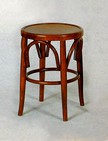sgabello con sedile tondo in legno 281 B