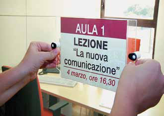 porta messaggi da muro vetro
