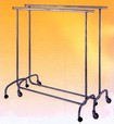 stend su ruote per appendi abiti con prolunghe GS02000C p