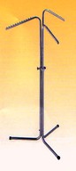 stender a 3 bracci inclinati per gonnei e pantaloni regolabile in altezza GS02712C