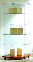 vetrina angolo con ruote cm 68 x 68 x 180 AT7-18