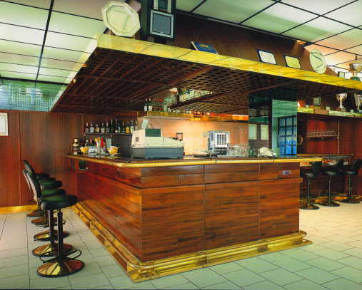 Arredo pub birrerie paninoteche arredo birreria grilleria Arredamenti per birrerie