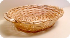cesto ovale in vimini per prodotti confezioni natale cm 55x38 e maniglie in legno AT1857