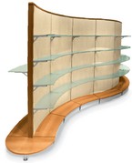 scaffale in legno nobilitato a ripiani con curve per arredo negozio