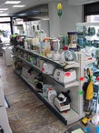 scaffale in metallo per piccoli elettrodomestici centro stanza