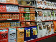 scaffali metallici per alimenti animali cani gatti