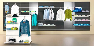 arredamenti per negozi maglieria camiceria abbigliamento sportivo