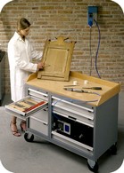 banco su ruote con impianti aria e corrente con cassetti e piano legno ATFCBH620S1EF
