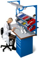 postazione lavoro con cassettiera luce neon e vaschette plastica ATFBHA342S1