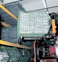 carrello elevatore con cesti in filo