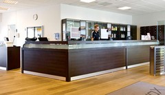 bancone reception per centri benessere