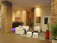 sala attesa e reception istitiuto di bellezza
