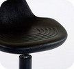 particolare sedile sgabello poliuretano senza schienale